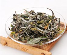 高级评茶员教你鉴别干茶的方法